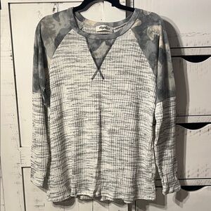 Gray and White Long Sleeve Top